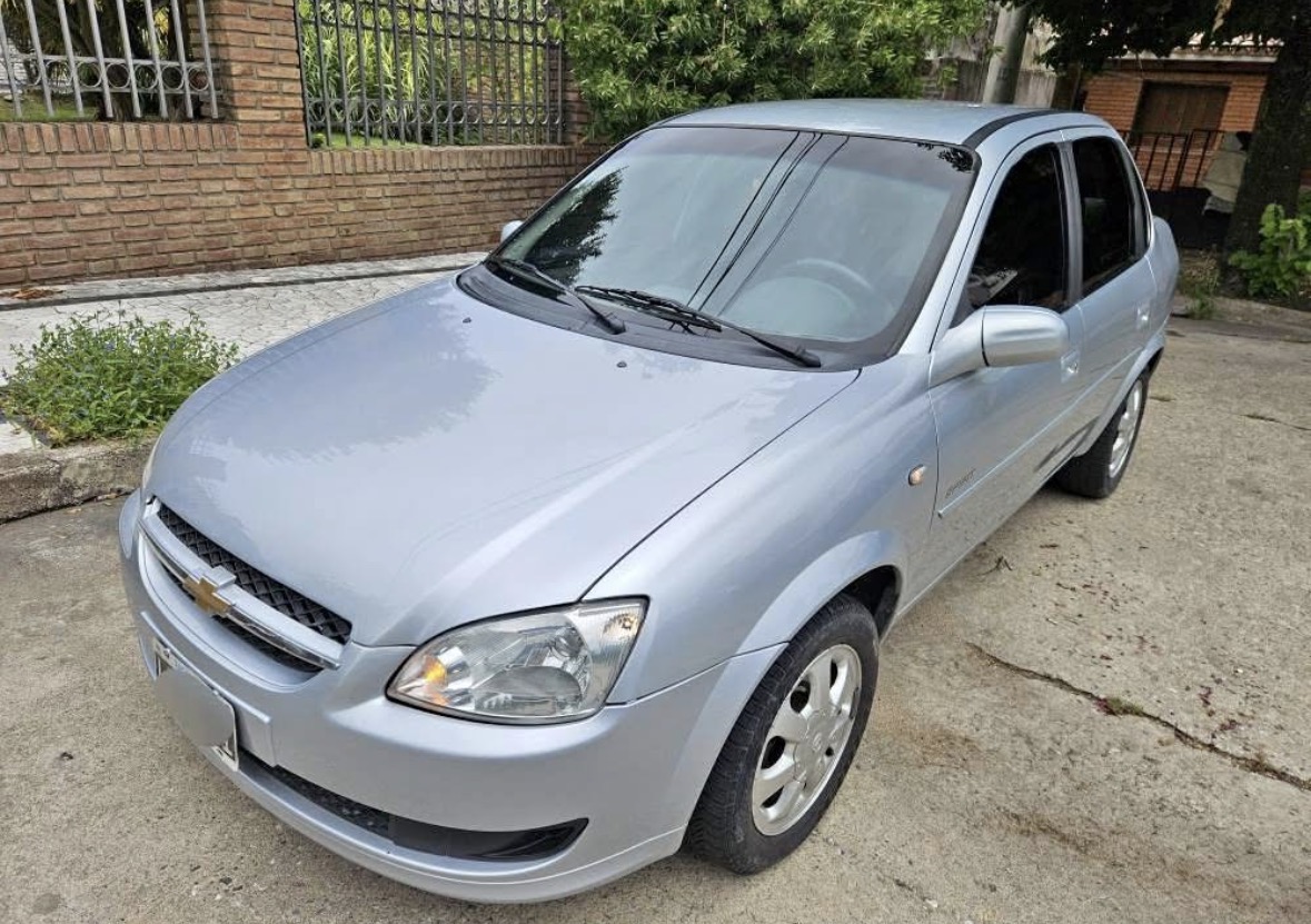 Chevrolet Classic 1.4 LT Spirit - Foto 1