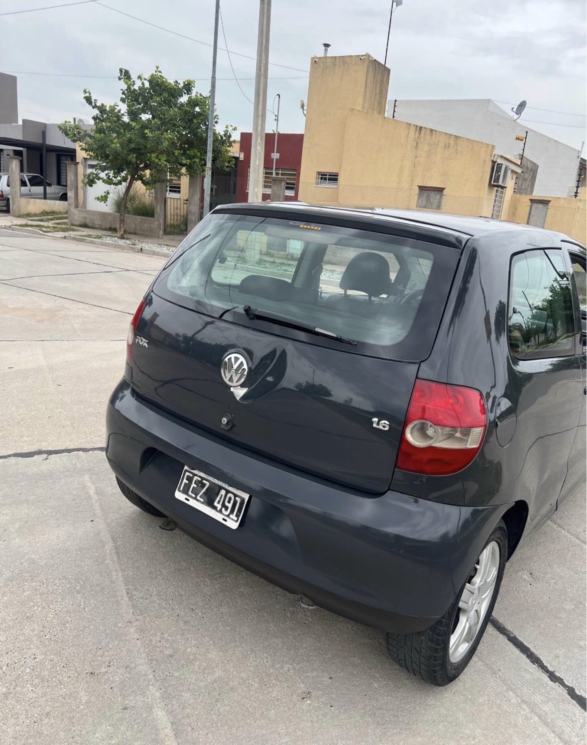 Volkswagen Fox 1.6 - Foto 3