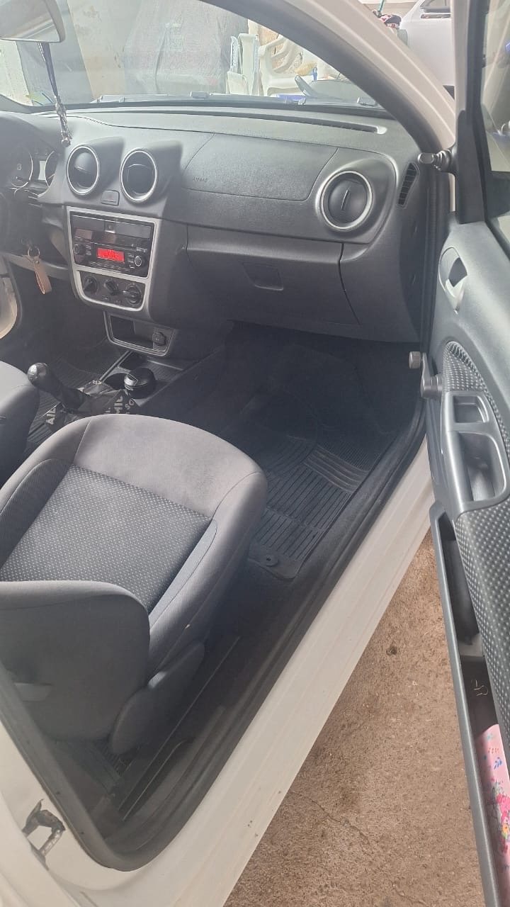 Volkswagen Gol Trend - Foto 8