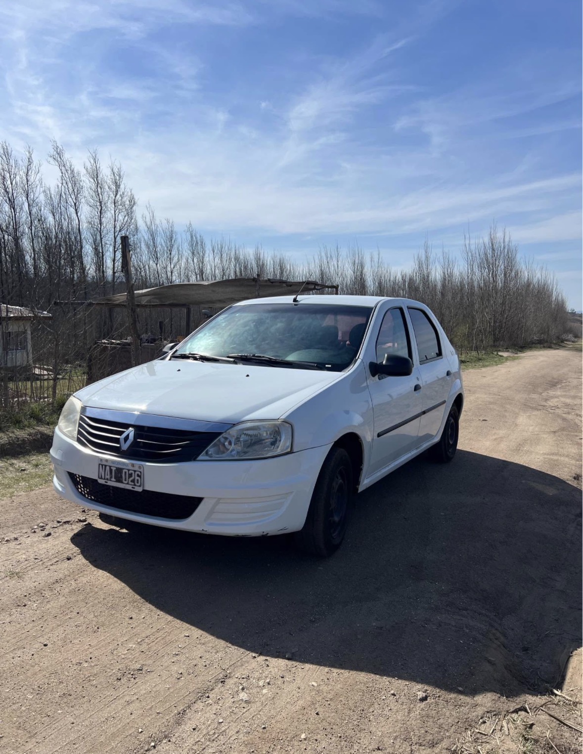 Renault Logan 2013 1.6 Nafta Pack - Foto 6