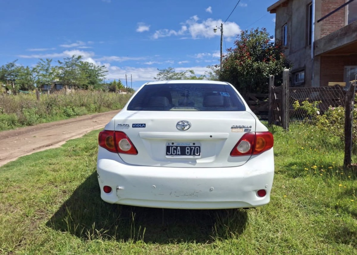 Toyota Corolla XEI Pack Cuero 2010 1.8 Nafta - Foto 4