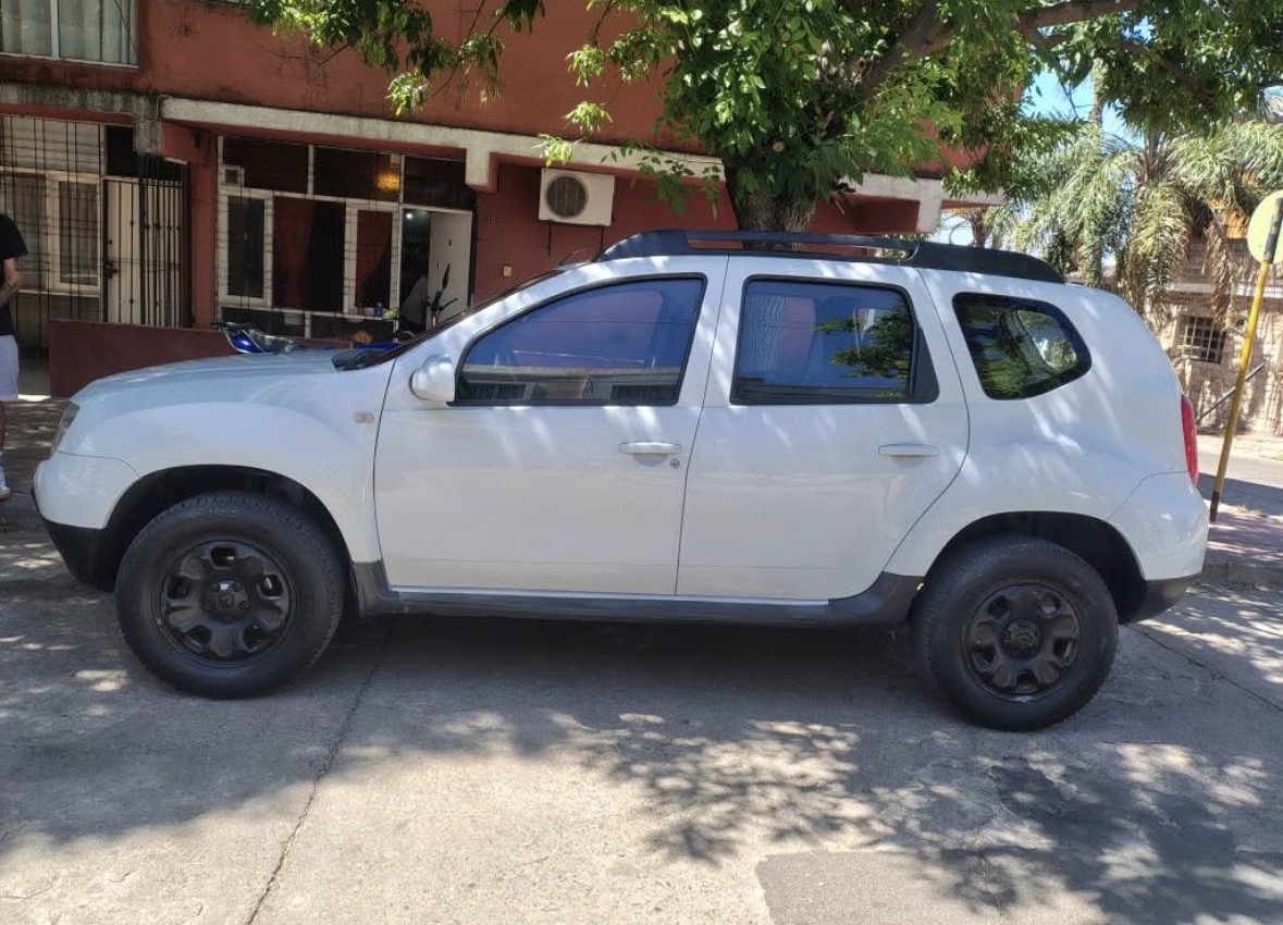 Renault Duster Confort - Foto 2