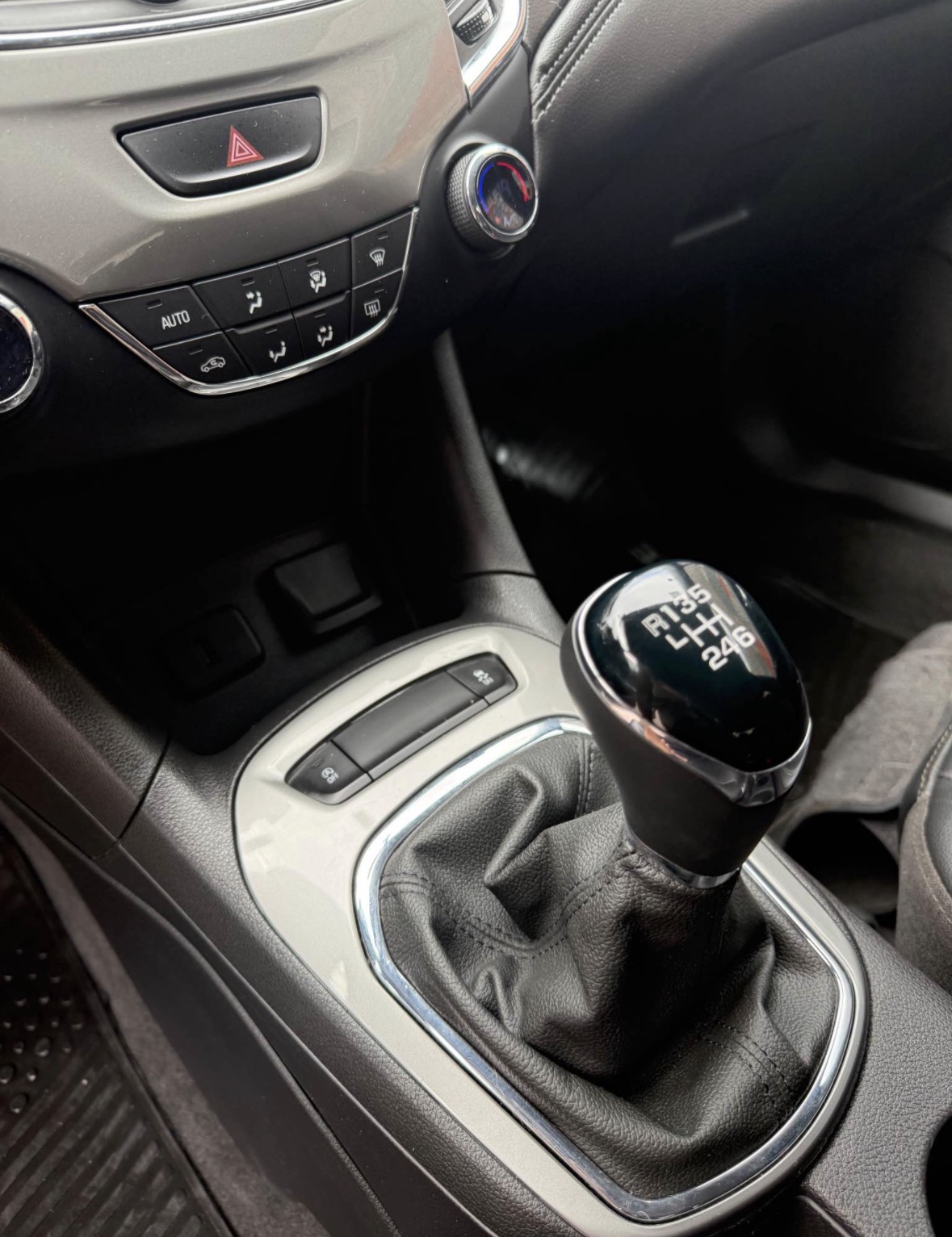 Chevrolet Cruze LT 1.4 Turbo - Foto 9