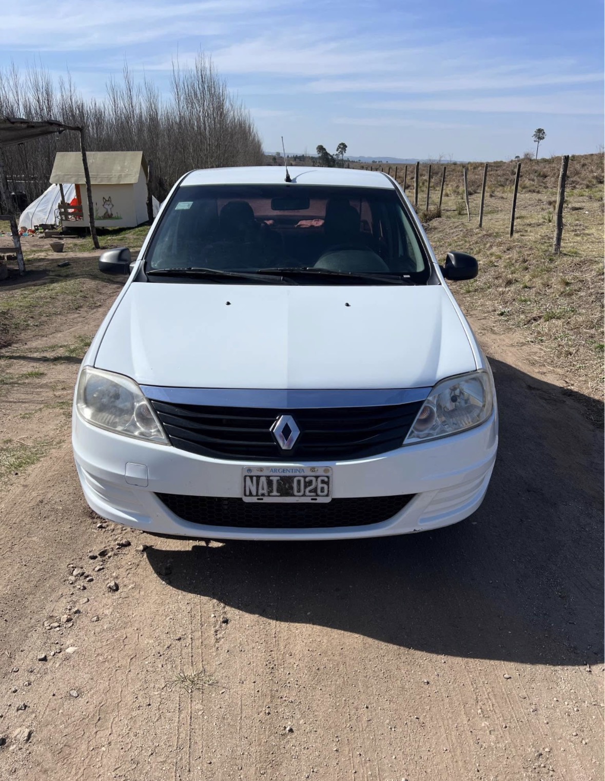 Renault Logan 2013 1.6 Nafta Pack - Foto 5