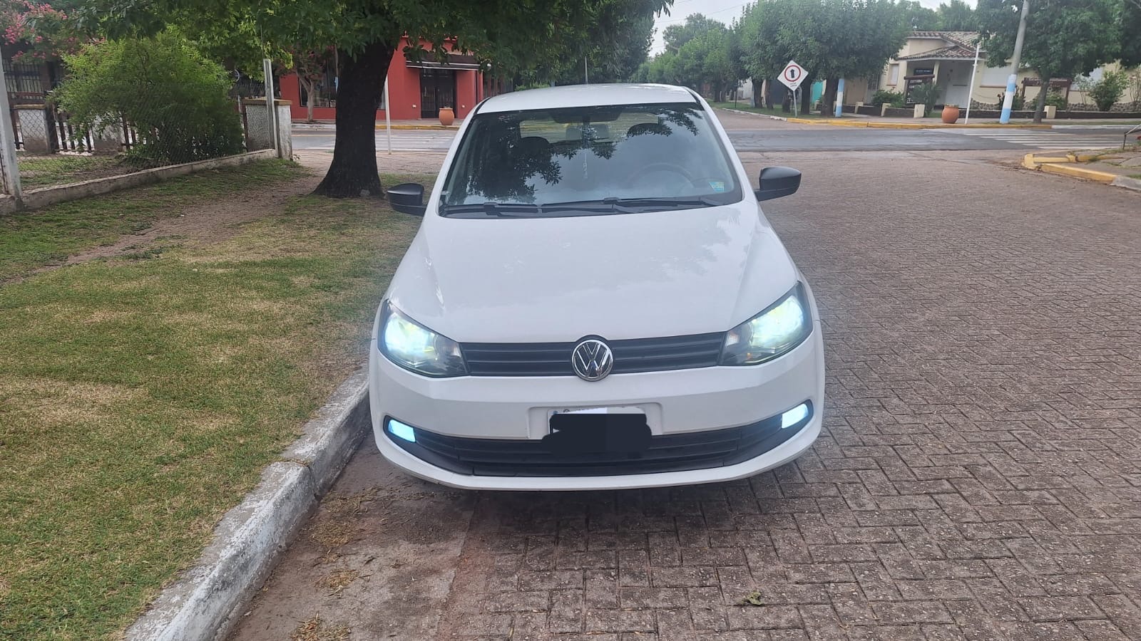 Volkswagen Gol Trend - Foto 1