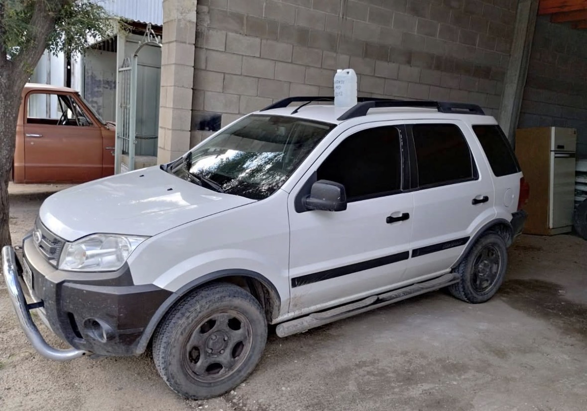 Ford EcoSport - Foto 1