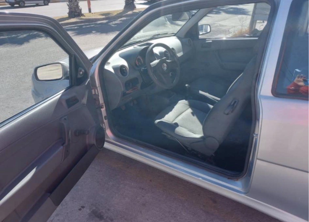 Volkswagen Gol Power 1.4 - Foto 8