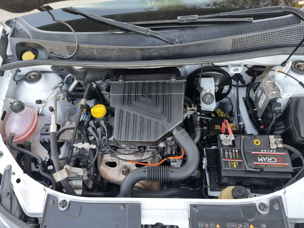Renault Sandero - Foto 6