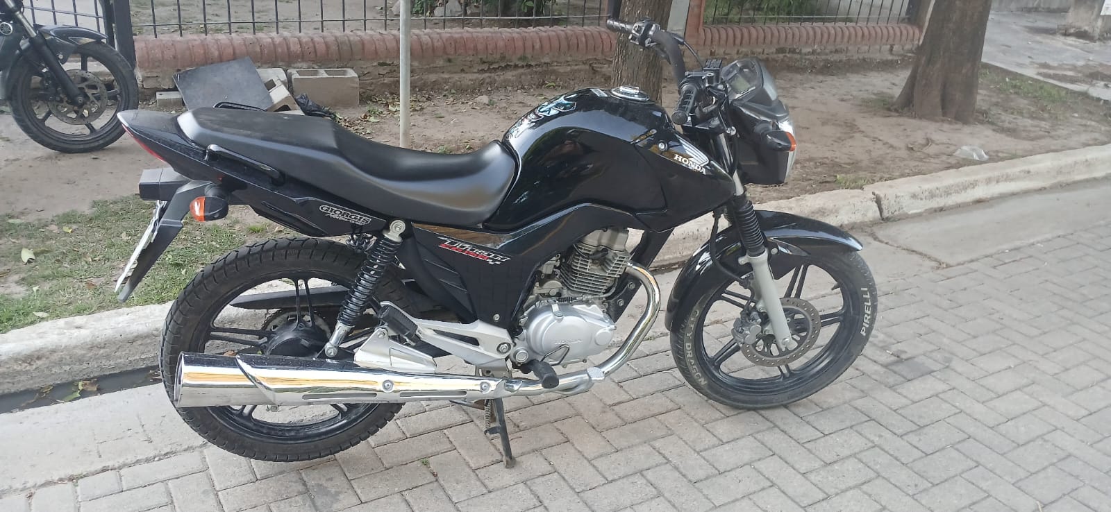 Honda CG 150 Titan - Foto 1