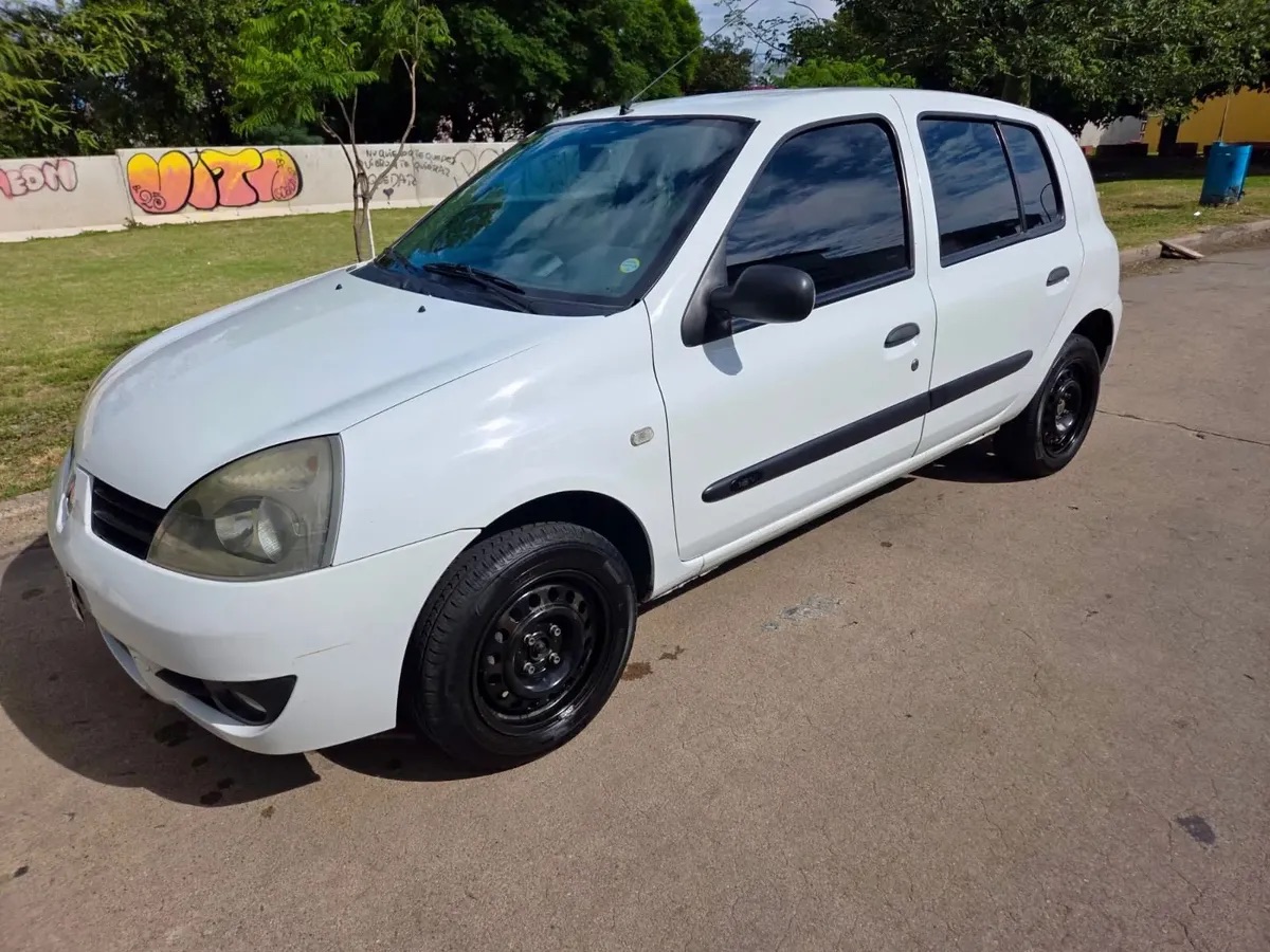 Renault Clio 2008 - Foto 1