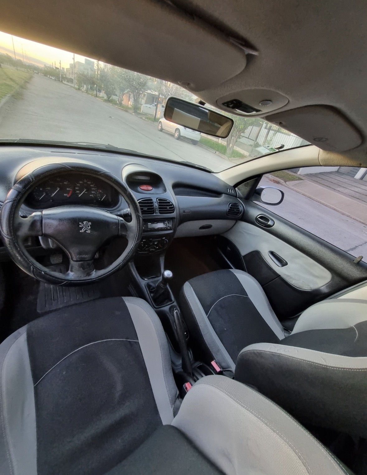 Peugeot 206 X-Design 1.9 - Foto 6