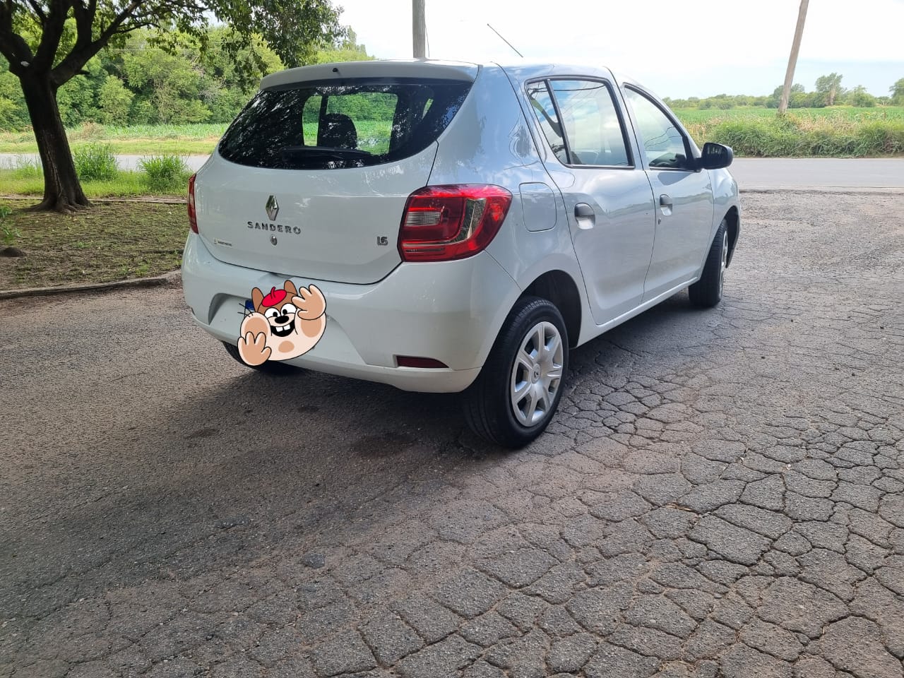 Renault Sandero - Foto 5