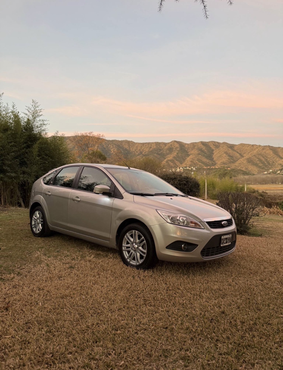 Ford Focus 2.0 Ghia - Foto 1