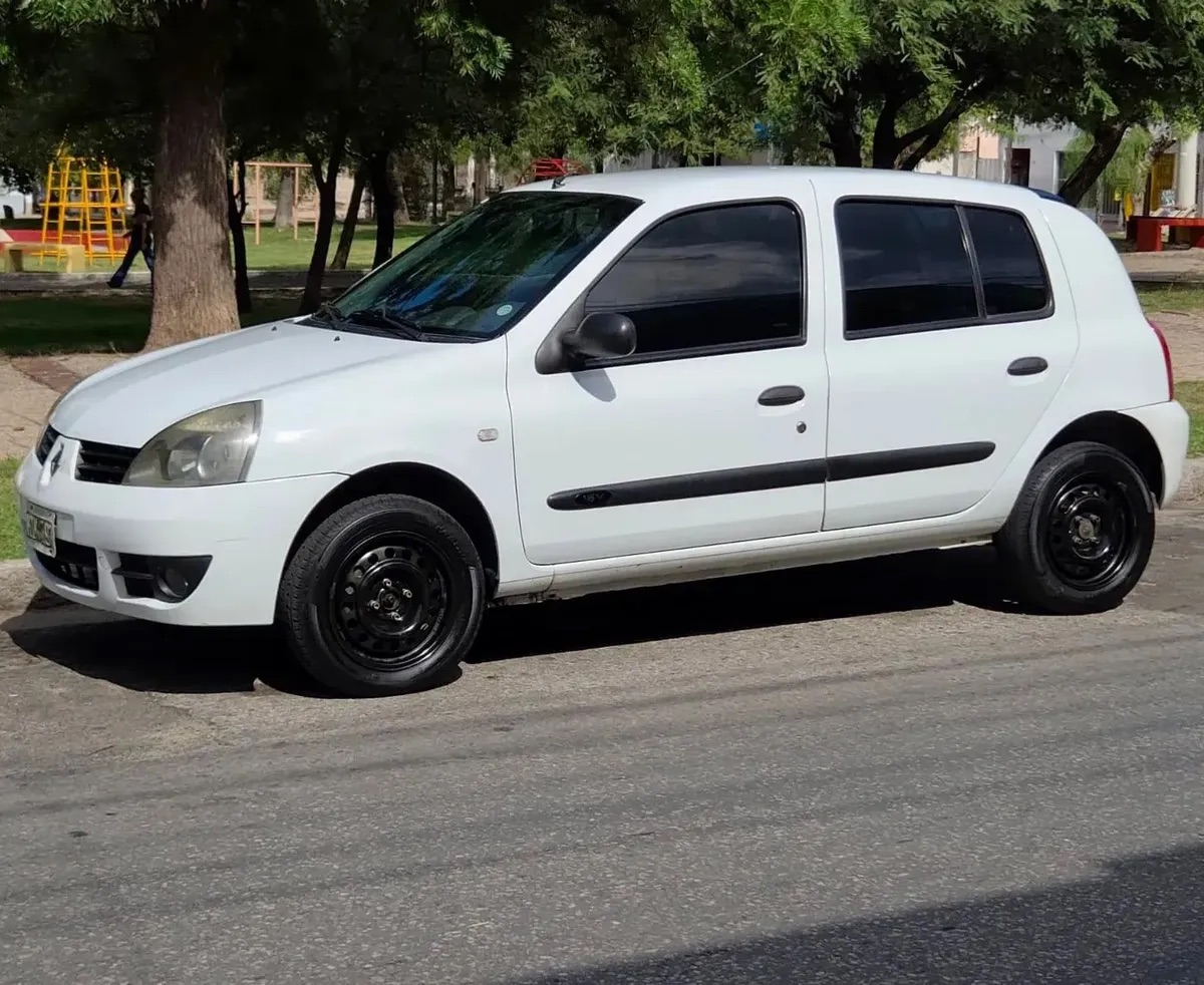 Renault Clio 2008 - Foto 4