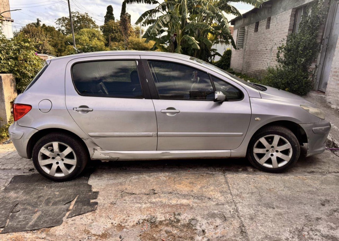 Peugeot 307 2.0 Turbo - Foto 2