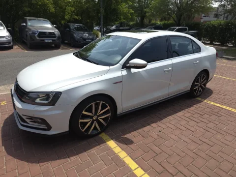 Volkswagen Vento 2.0 TSI GLI 2018